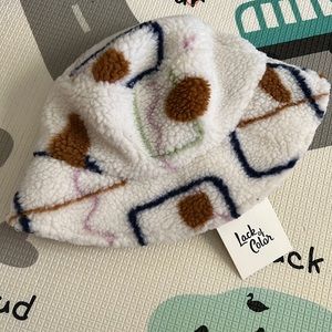 NWT faux fur bucket hat